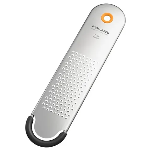Väikeste avadega riiv Fiskars